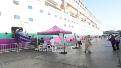 يستقبل ميناء السخنة على متن السفينة السياحية AROYA سائح 2300