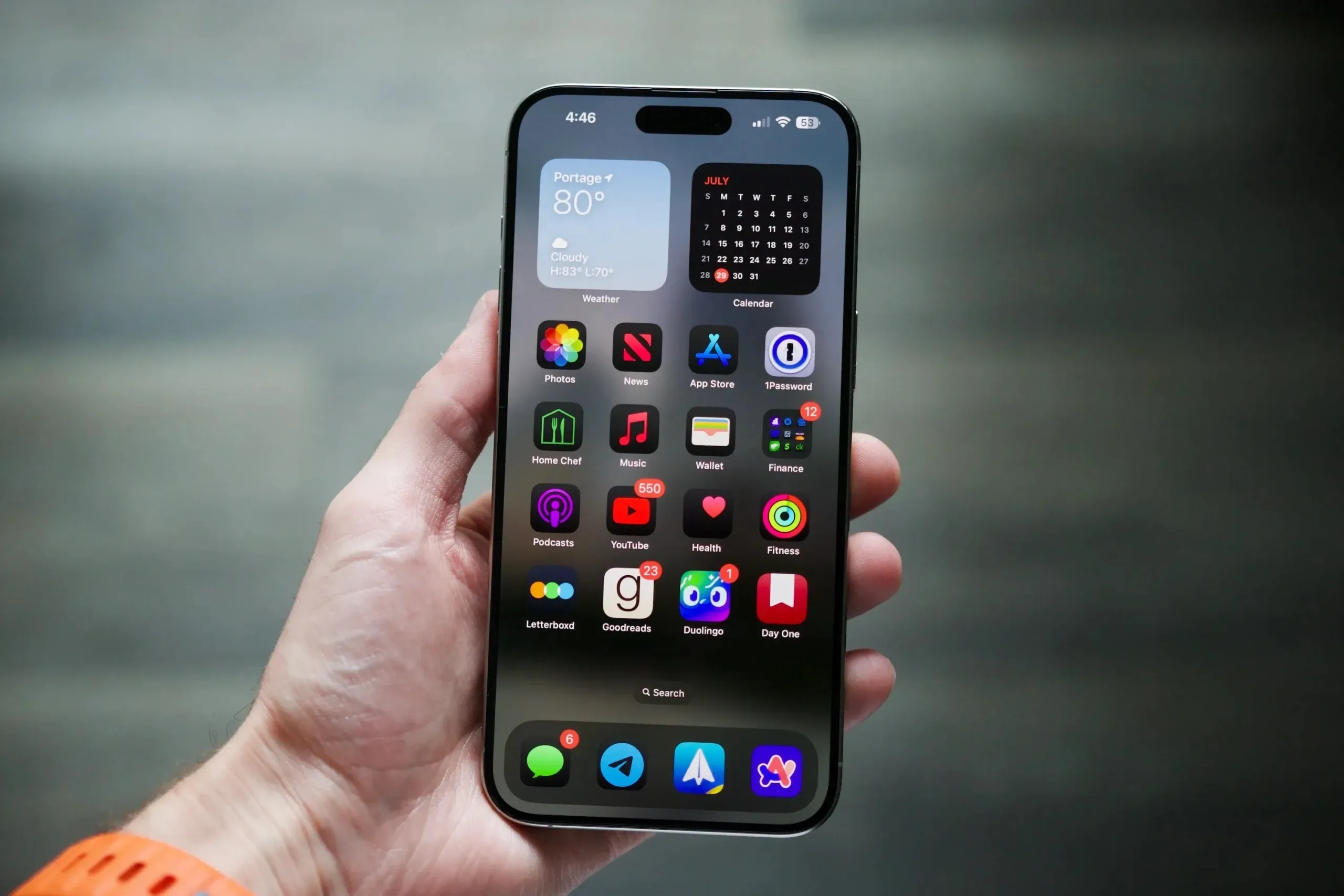 هواتف آيفون التي تدعم تحديثات نظام التشغيل الجديد iOS 26 3 هواتف آيفون التي تدعم تحديثات نظام التشغيل الجديد iOS 26