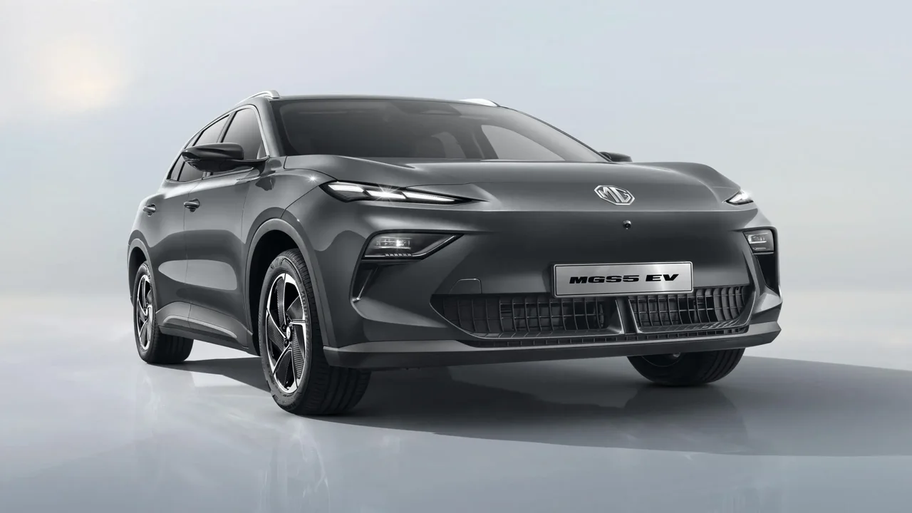 مواصفات إم جي 4 EV موديل 2025 في السعودية 1 مواصفات إم جي 4 EV موديل 2025