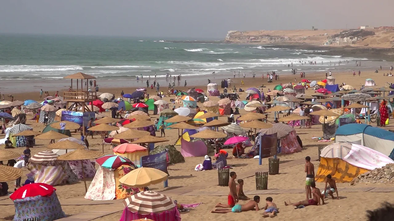 ما هو تأثير نشاط الرياح على البحر الأبيض المتوسط؟ 1 نشاط الرياح على البحر المتوسط