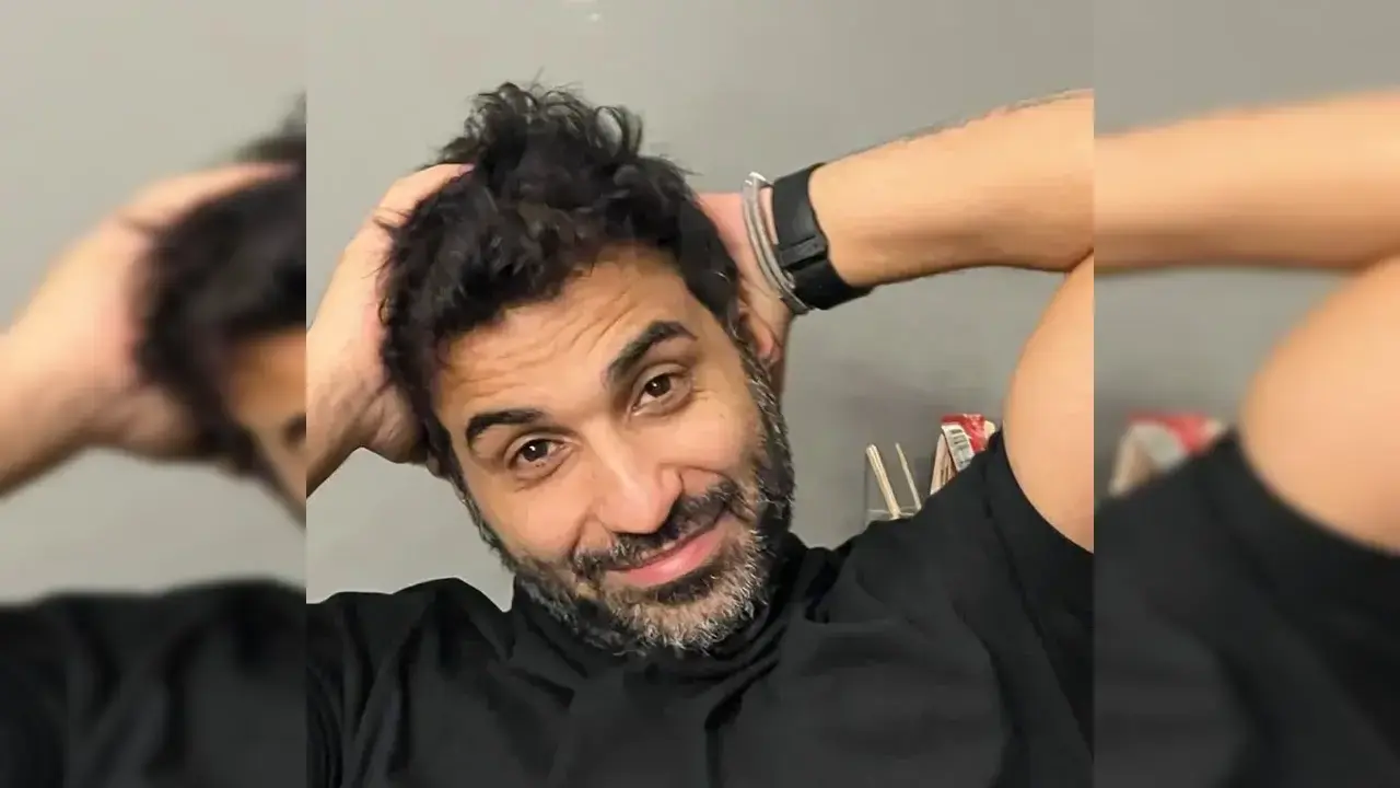 ما قصة لقب "كلب السقا" التي لاحقت أحمد فهمي؟ 1 ما قصة لقب "كلب السقا"