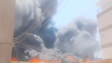 حريق هائل في مخزن بمنطقة أبو صير بالبدرشين واستنفار أمني للسيطرة