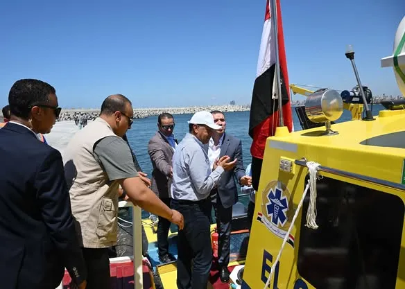 أول لنش إسعاف بحري في الإسكندرية