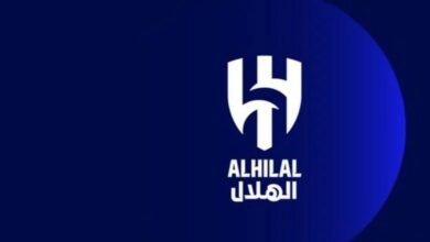 القنوات الناقلة لمباراة فلومينينسي والهلال --- ```html القنوات الناقلة لمباراة فلومينينسي والهلال في كأس العالم للأندية القنوات الناقلة لمباراة فلومينينسي والهلال في كأس العالم للأندية مع اقتراب المواجهة الحاسمة بين الفريقين، يبحث الكثير من عشاق الكرة العربية والعالمية عن القنوات الناقلة لمباراة فلومينينسي والهلال في ربع نهائي كأس العالم للأندية 2025. المباراة المرتقبة بين الفريق البرازيلي العريق ونادي الهلال السعودي تُعد من أبرز مواجهات البطولة لهذا العام. كيف تتابع المباراة بث مباشر؟ يمكن للجمهور متابعة مباراة فلومينينسي والهلال بث مباشر عبر عدة قنوات ومنصات تملك حقوق النقل، وتوفر تجربة مشاهدة عالية الجودة مع تحليلات شاملة قبل وبعد اللقاء. ما هي القنوات الناقلة لمباراة فلومينينسي والهلال؟ تنقل قناة MBC Action المباراة مباشرة ضمن حقوقها الحصرية في الشرق الأوسط، إلى جانب قناة MBC مصر 2 التي تقدم استوديو تحليلي متكامل. كما يمكن مشاهدة اللقاء عبر منصة DAZN العالمية مجانًا، وكذلك من خلال تطبيق شاهد. من هم المعلقون على المباراة؟ أعلنت MBC أن المعلق المصري الشهير مدحت شلبي سيتولى التعليق على قناة MBC مصر 2، بينما يعلّق فهد العتيبي على قناة MBC Action، مما يضيف متعة صوتية مميزة للمشاهد العربي. موعد مباراة فلومينينسي والهلال تنطلق المباراة يوم الجمعة 4 يوليو 2025، في تمام الساعة العاشرة مساءً بتوقيت القاهرة، على أرضية ملعب كامبنغ وورلد في الولايات المتحدة الأمريكية. تغطية MBC لبطولة كأس العالم للأندية توفر مجموعة قنوات MBC تغطية شاملة للبطولة، تشمل استوديوهات تحليلية قبل وبعد المباريات، ونقل مباشر بجودة عالية، إضافة إلى فقرات خاصة وتحليلات فنية من كبار النجوم. محتوى وبرامج MBC مصر 2 بجانب التغطية الرياضية، تعرض قناة MBC مصر 2 مجموعة متميزة من البرامج الاجتماعية والفنية، إلى جانب مسلسلات درامية عربية وعالمية متنوعة، مما يجعلها وجهة شاملة للمشاهد العربي. تفاصيل المباراة المباراة: فلومينينسي البرازيلي ضد الهلال السعودي البطولة: كأس العالم للأندية 2025 – ربع النهائي الموعد: الجمعة 4 يوليو 2025 الوقت: 10:00 مساءً بتوقيت القاهرة الملعب: كامبنغ وورلد – الولايات المتحدة القنوات الناقلة: MBC Action، MBC مصر 2، DAZN، شاهد لا تفوّت متابعة الإثارة في مباراة فلومينينسي والهلال، وشاهد المواجهة عبر القنوات والمنصات الرسمية لتكون في قلب الحدث في كأس العالم للأندية 2025. ``` --- ### الوسوم (Tags): فلومينينسي, الهلال, كأس العالم للأندية 2025, MBC Action, DAZN, شاهد, فلومينينسي ضد الهلال, موعد مباراة فلومينينسي والهلال, القنوات الرياضية هل ترغب بإضافة فقرة خاصة بـ "نتيجة آخر مباراة بين الفريقين" أو "توقعات المحللين"؟