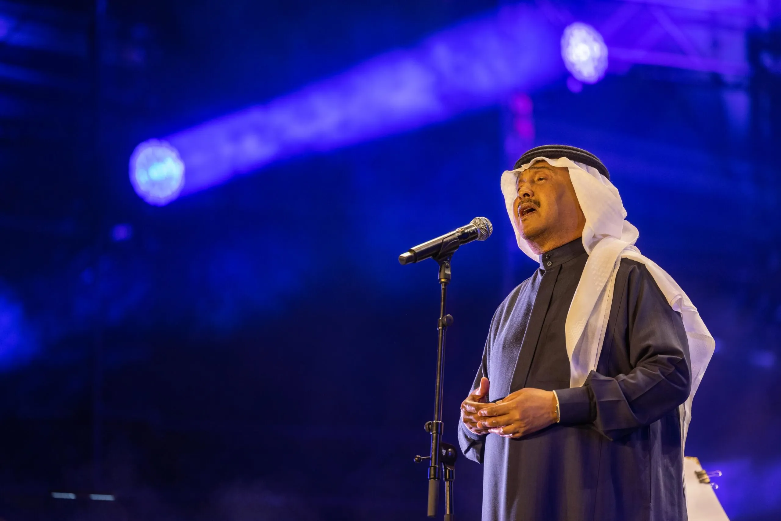 حجز تذاكر حفل فنان العرب محمد عبده في البحرين: تجربة موسيقية لا تُنسى لمحبي الفن الأصيل